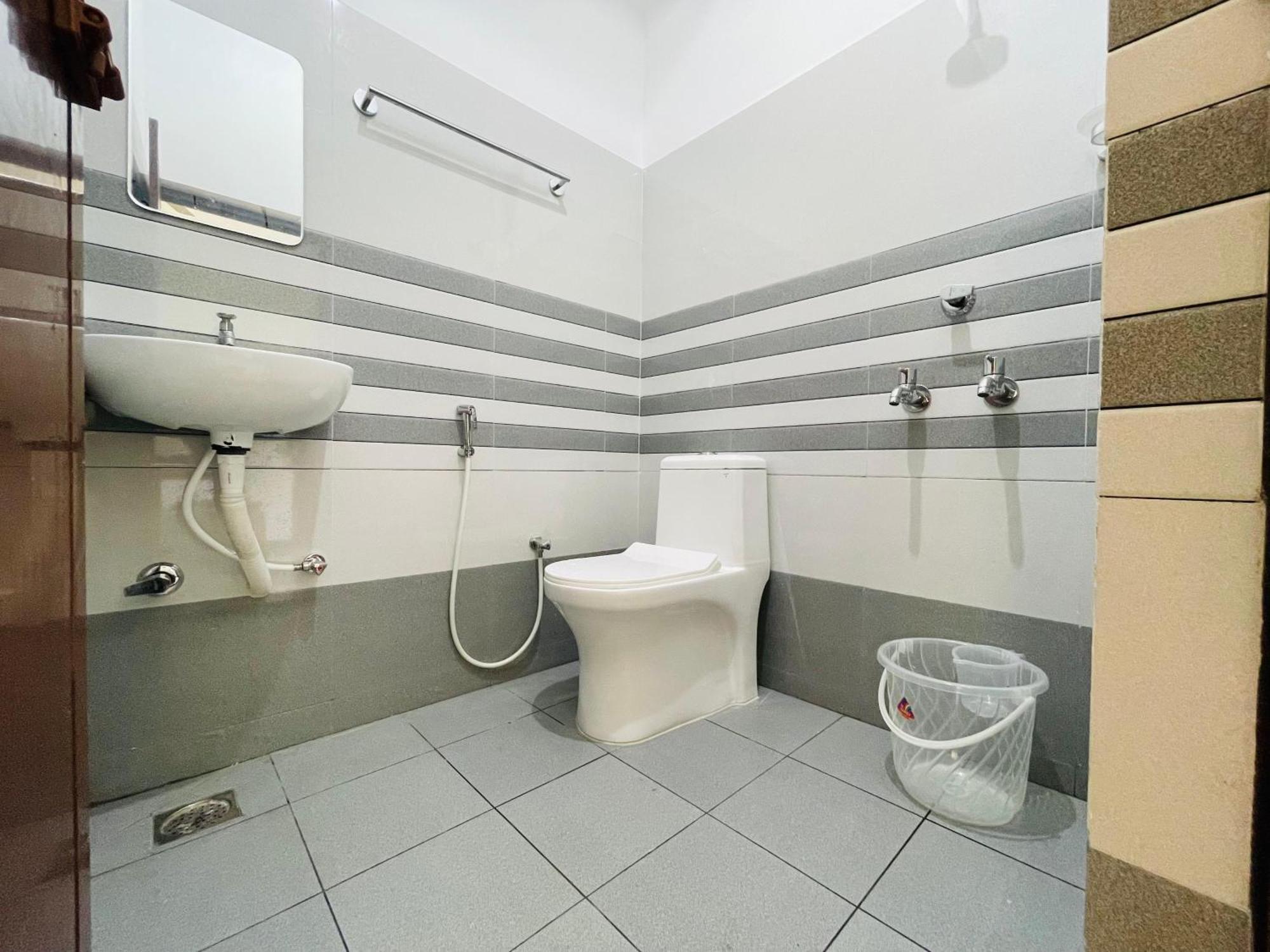 Hotel Akr Residency Kazhakuttam Exteriér fotografie